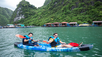 A DAY CRUISE HALONG BAY (JOINED TOUR) photo 3